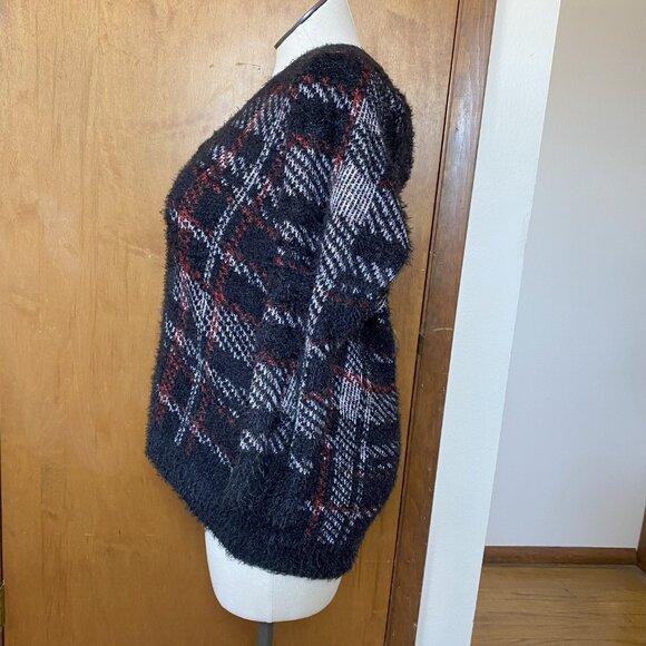 NWT Lane Bryant 14/16 1X Fuzzy Button-Up Sweater Cardigan Plaid - Picture 2 of 6